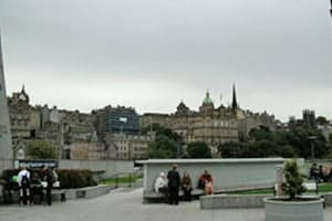 City of Edinburgh council is looking to reduce clutter through better management of trade waste containers